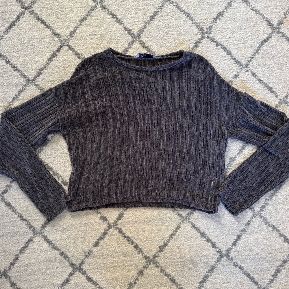 Hollister top